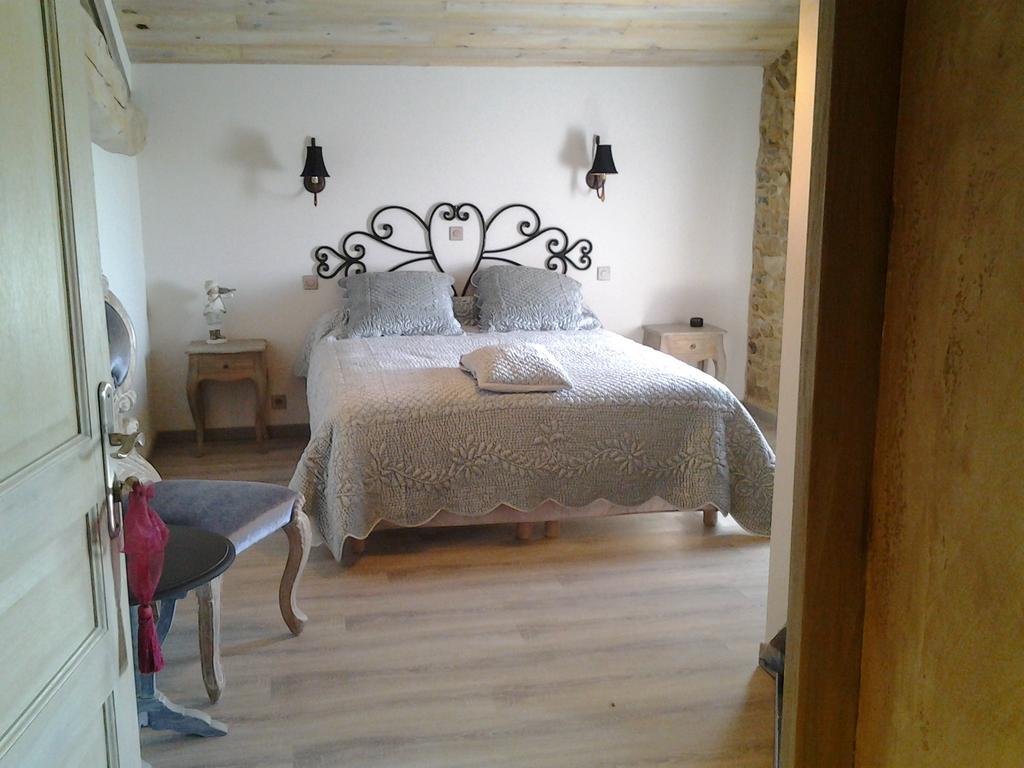 Le Clos Du Merle Savigny  Camera foto